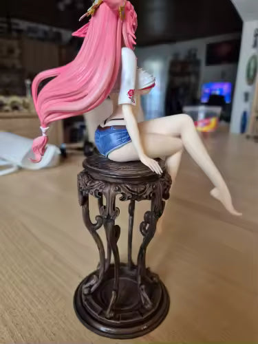 Genshin Impact — Yae Miko Casual Crop-Top Ver. 1/7 Scale Figure