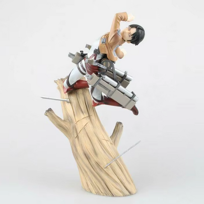 Attack on Titan: Levi Ackerman 1/7 Scale Figure