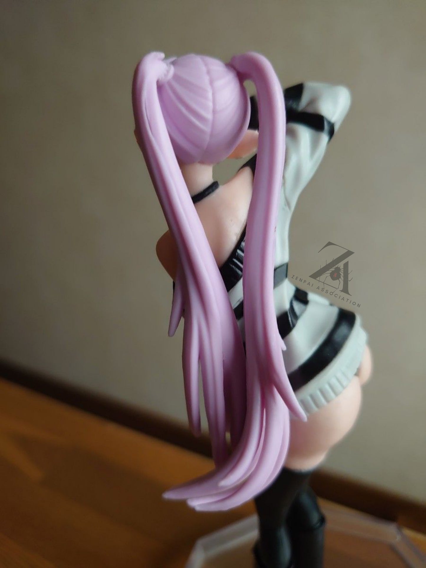 Frieren Goth Version Beyond Journey's End Anime Otaku Figure PVC 7" [Boxed] *Adult Collectible*