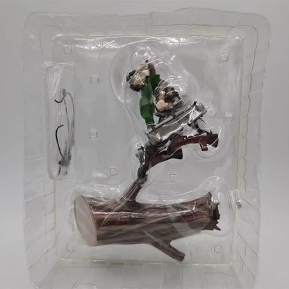 Attack on Titan: Levi Ackerman 1/7 Scale Figure