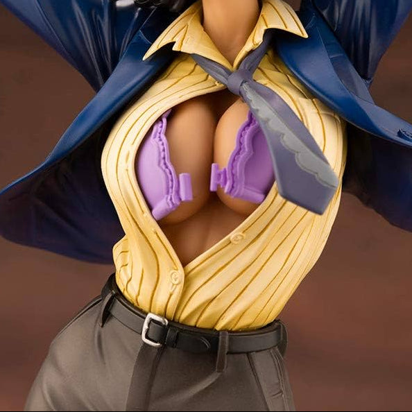 Female Leatherface Scary Parody Horror Figure Model Statue PVC 9" [Boxed]