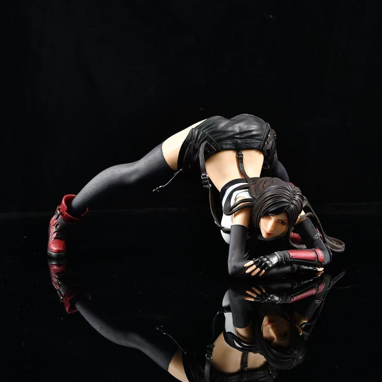 Tifa Lockhart Final Fantasy VII Figure Model Statue PVC 6" [Adult Collectible]