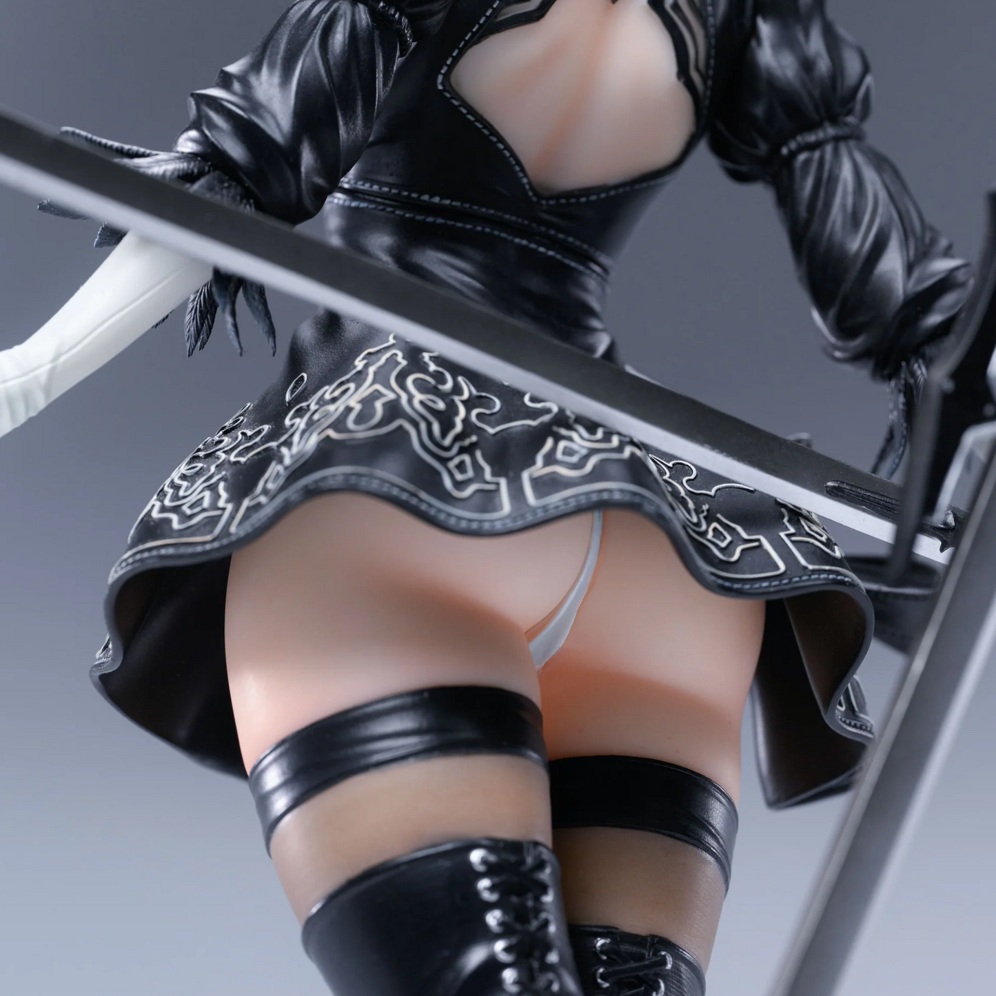 NieR:Automata: YoRHa No.2 Type B (2B) Combat Suit & Dress Ver. 1/7 Scale Figure