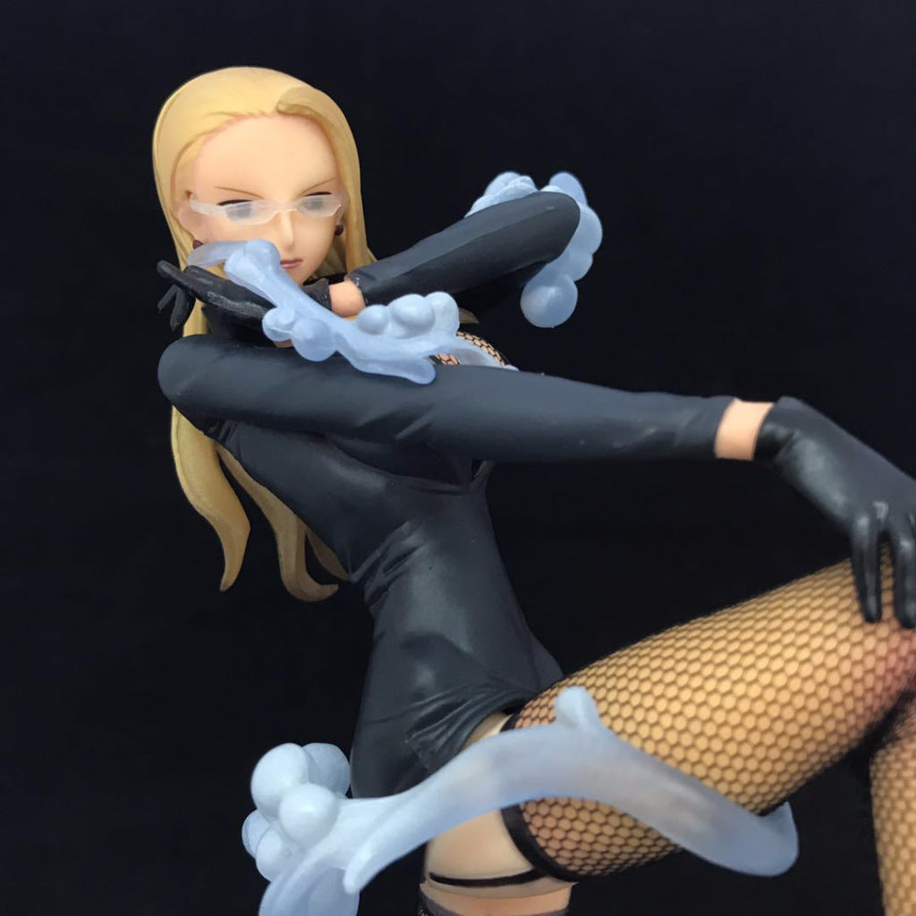 One Piece: Kalifa Raise Your Foot Ver. 1/8 Scale Figure