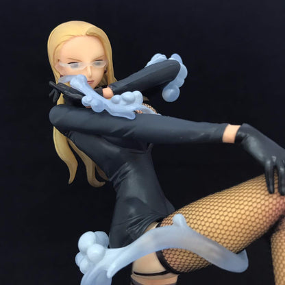 One Piece: Kalifa Raise Your Foot Ver. 1/8 Scale Figure