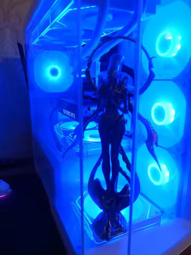 Alien: Xenomorph Buddha Statue Non-Scale Figure