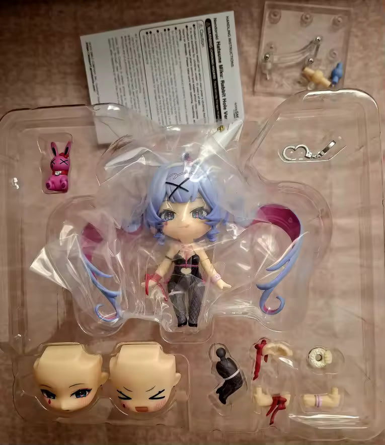 Vocaloid: Hatsune Miku Rabbit Hole Ver. Nendoroid No. 2730 Figure