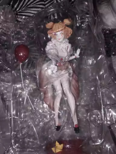 Female Pennywise The Clown Collectible Scary Parody Horror Figure Model Statue PVC 7" [Boxed]
