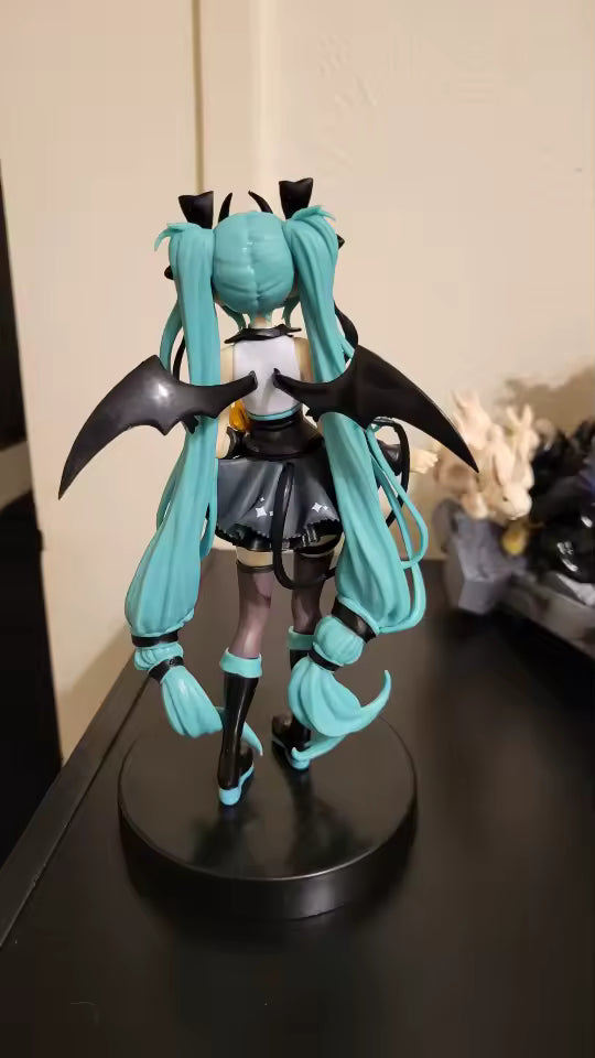 Vocaloid: Hatsune Miku Devil Ver. 1/9 Scale Figure