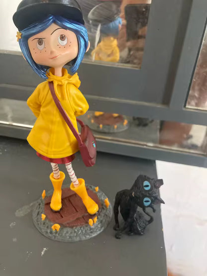Coraline: Coraline Jones, The Cat & Coraline Doll Non-Scale Figure Set
