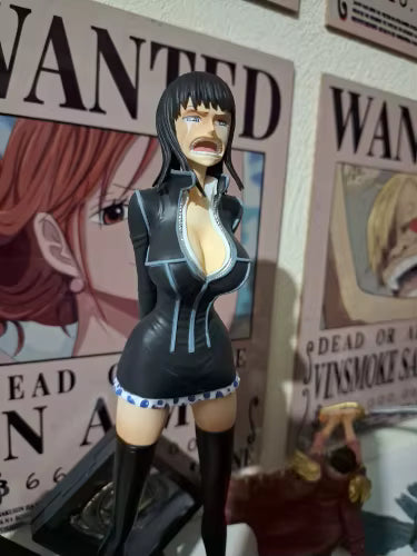 One Piece: Nico Robin Crying Scene Ver. 1/7 Scale Figure