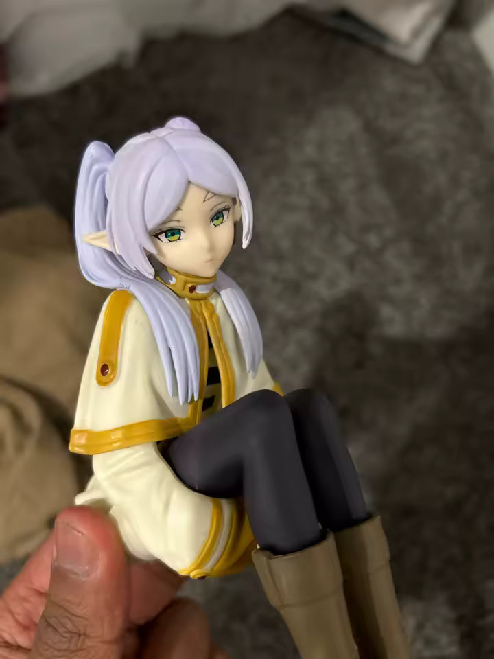 Frieren: Beyond Journey's End — Frieren Sitting Ver. 1/10 Scale Figure