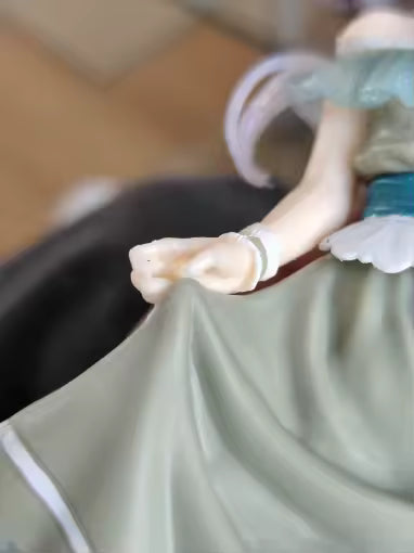 Frieren: Beyond Journey's End — Frieren Party Dress Ver. 1/9 Scale Figure
