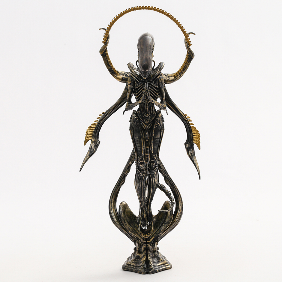 Alien: Xenomorph Buddha Statue Non-Scale Figure