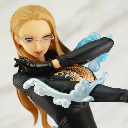One Piece: Kalifa Raise Your Foot Ver. 1/8 Scale Figure