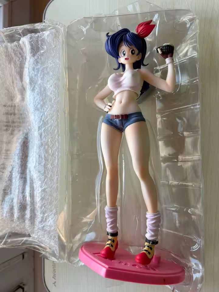 Dragon Ball: Launch 1/7 Scale Figure