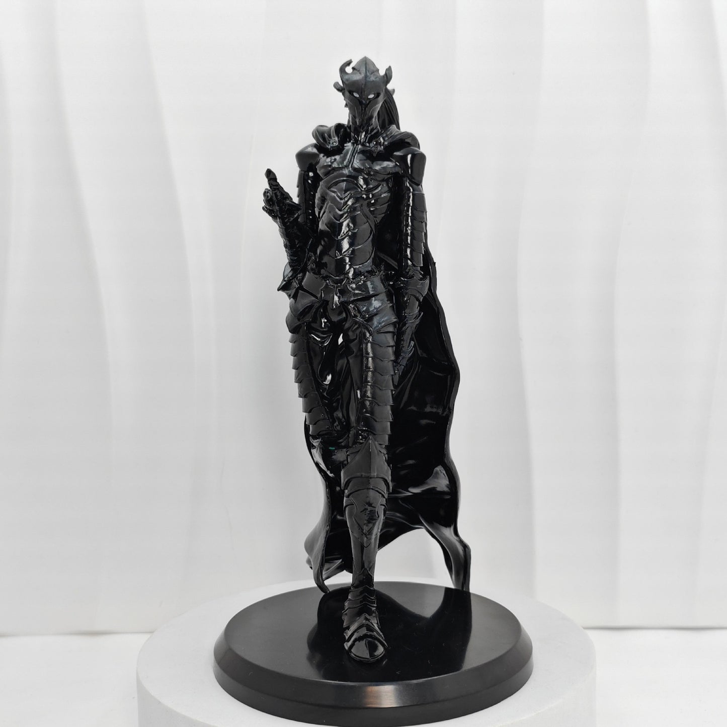 Igris The Blood-Red Commander Solo Leveling Anime Action Figure PVC 9" [No Box]