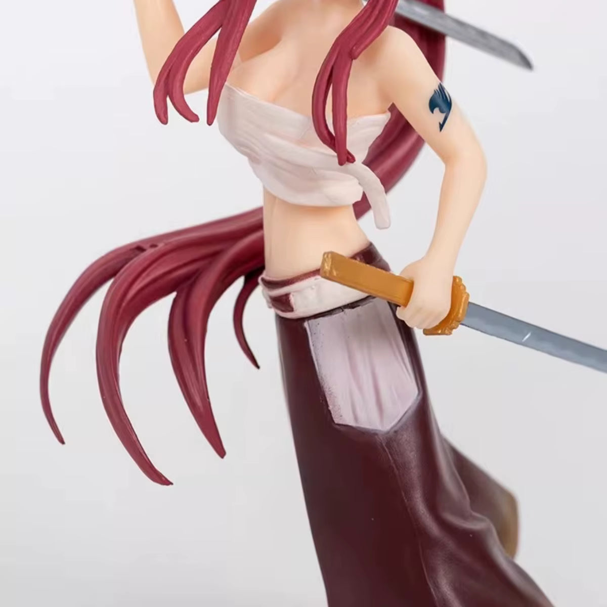 Fairy Tail — Erza Scarlet Demon Blade Benizakura Ver. 1/9 Scale Figure