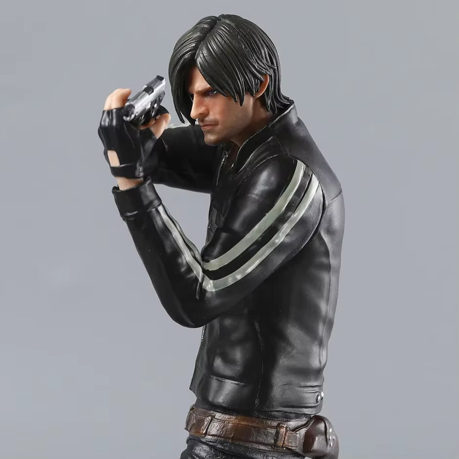 Leon S. Kennedy Resident Evil: Vendetta Collectible Figure Model Statue PVC 11" [Boxed]