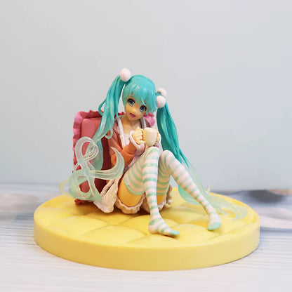 Vocaloid: Hatsune Miku Themed Variations Figure