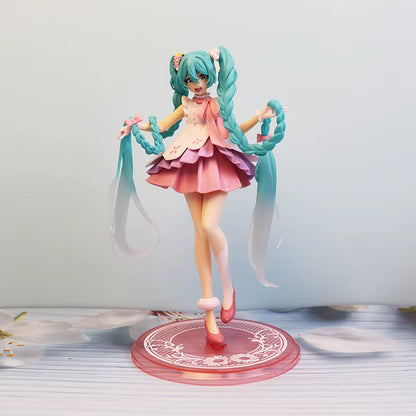 Vocaloid: Hatsune Miku Themed Variations Figure