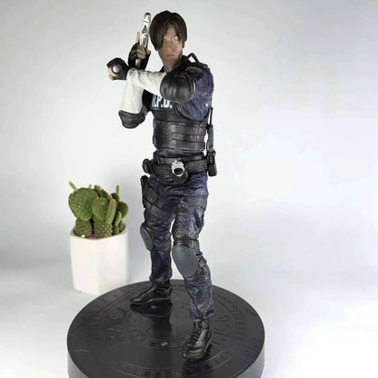 Leon Scott Kennedy and Jill Valentine Resident Evil Figure Model Statue PVC 13" [No Box]