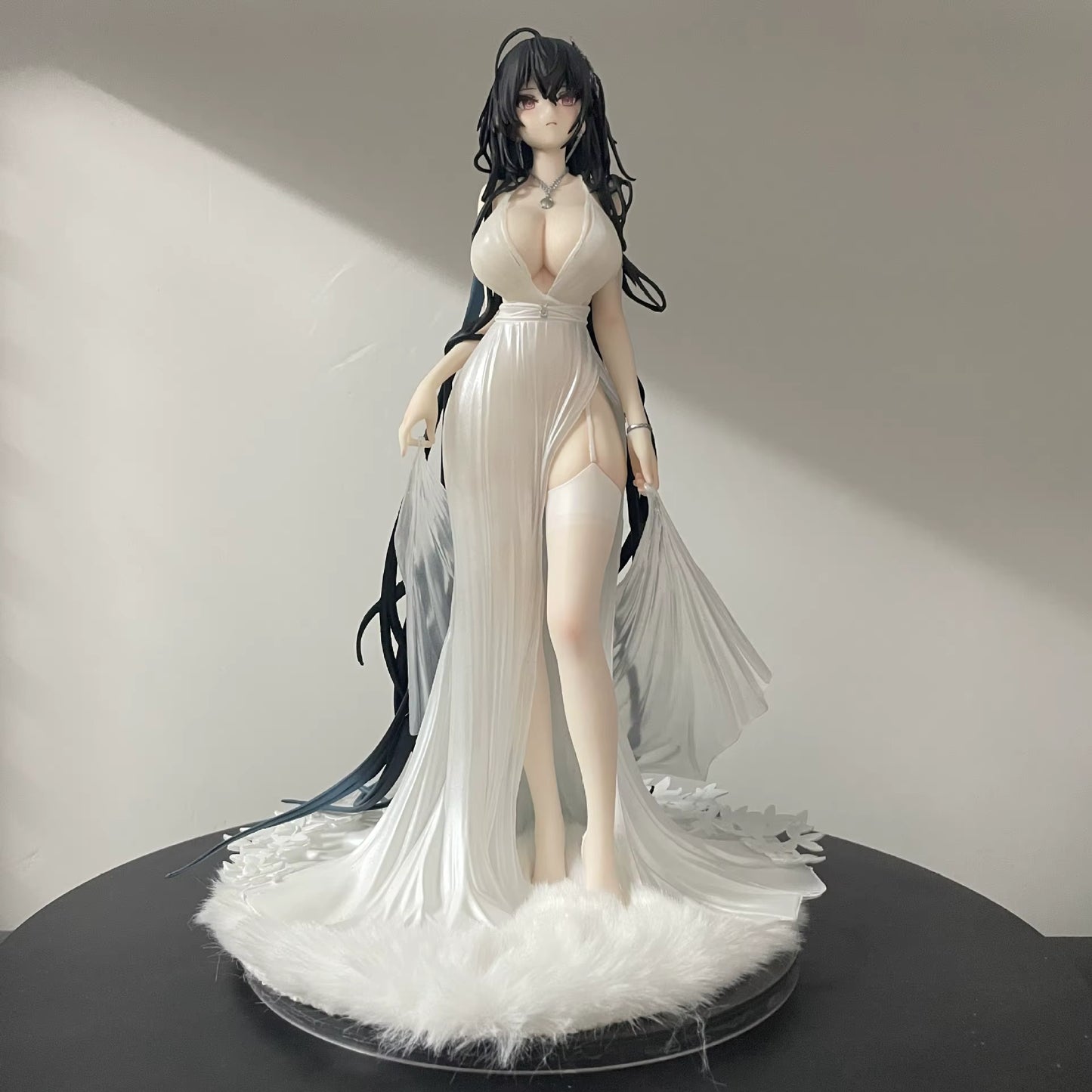 Azur Lane: Taihou Oath Temptation on the Sea Breeze Ver. 1/6 Scale Figure