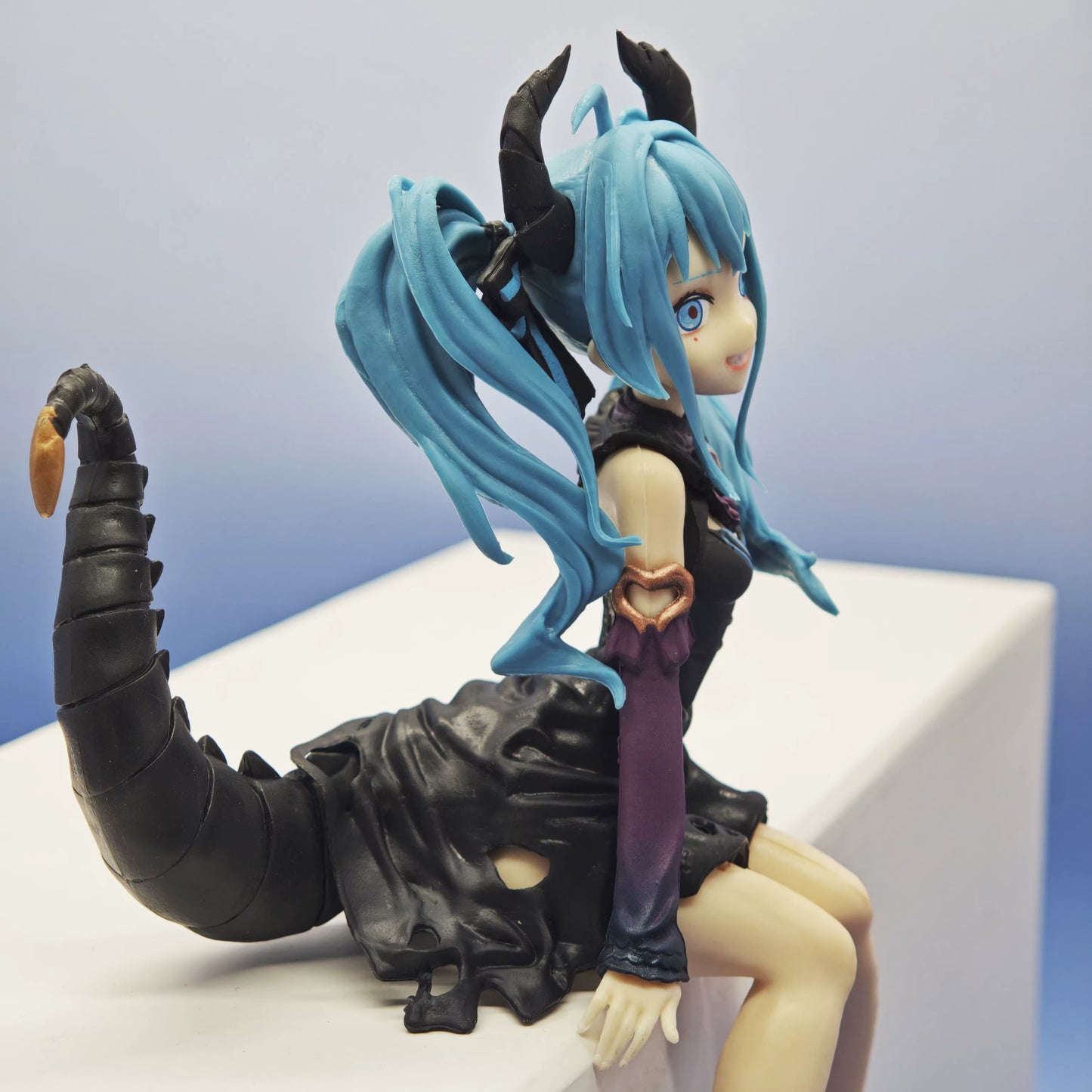 Vocaloid: Hatsune Miku Villain Ver. Non-Scale Noodle Stopper Figure