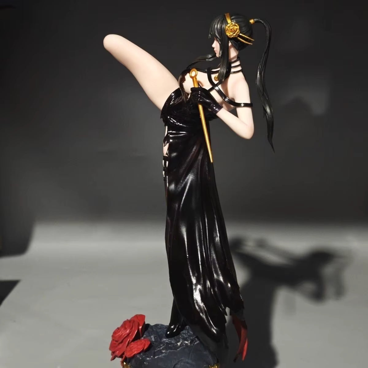 Yor Forger Spy × Family Anime Figure Model Statue PVC 12.6" [Adult Collectible]