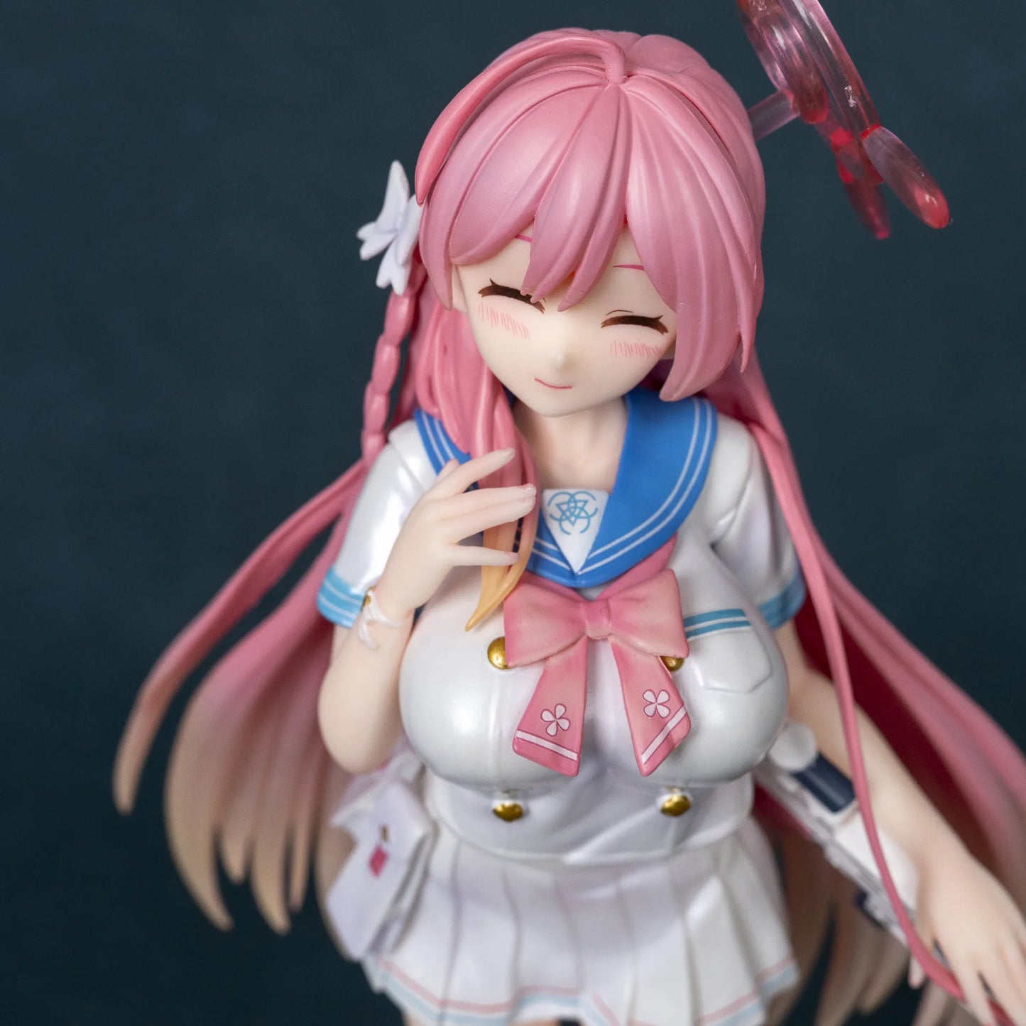 Blue Archive: Urawa Hanako DX Ver. 1/7 Scale Figure