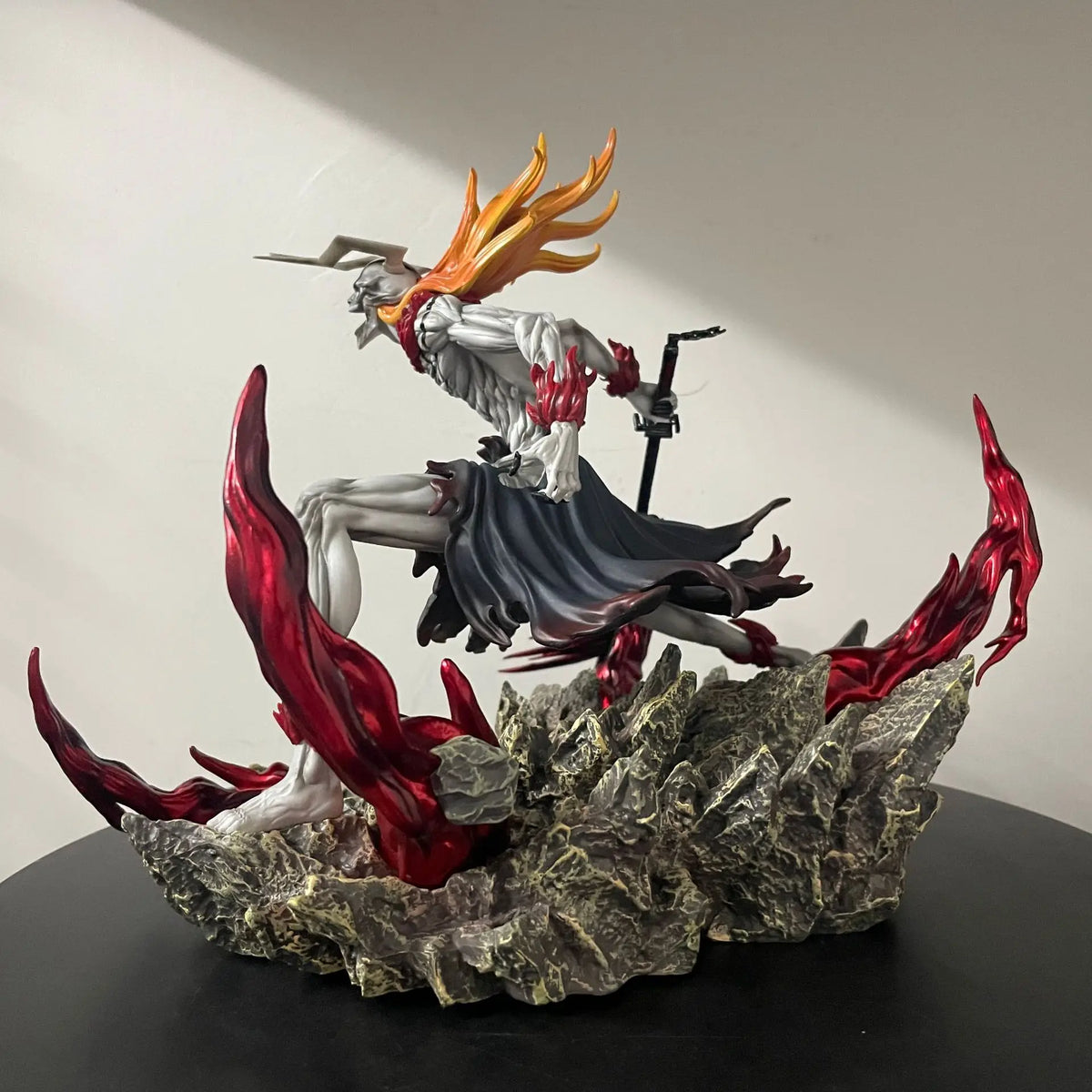 Bleach: Ichigo Kurosaki Vasto Lorde Form Ver. 1/8 Scale Figure