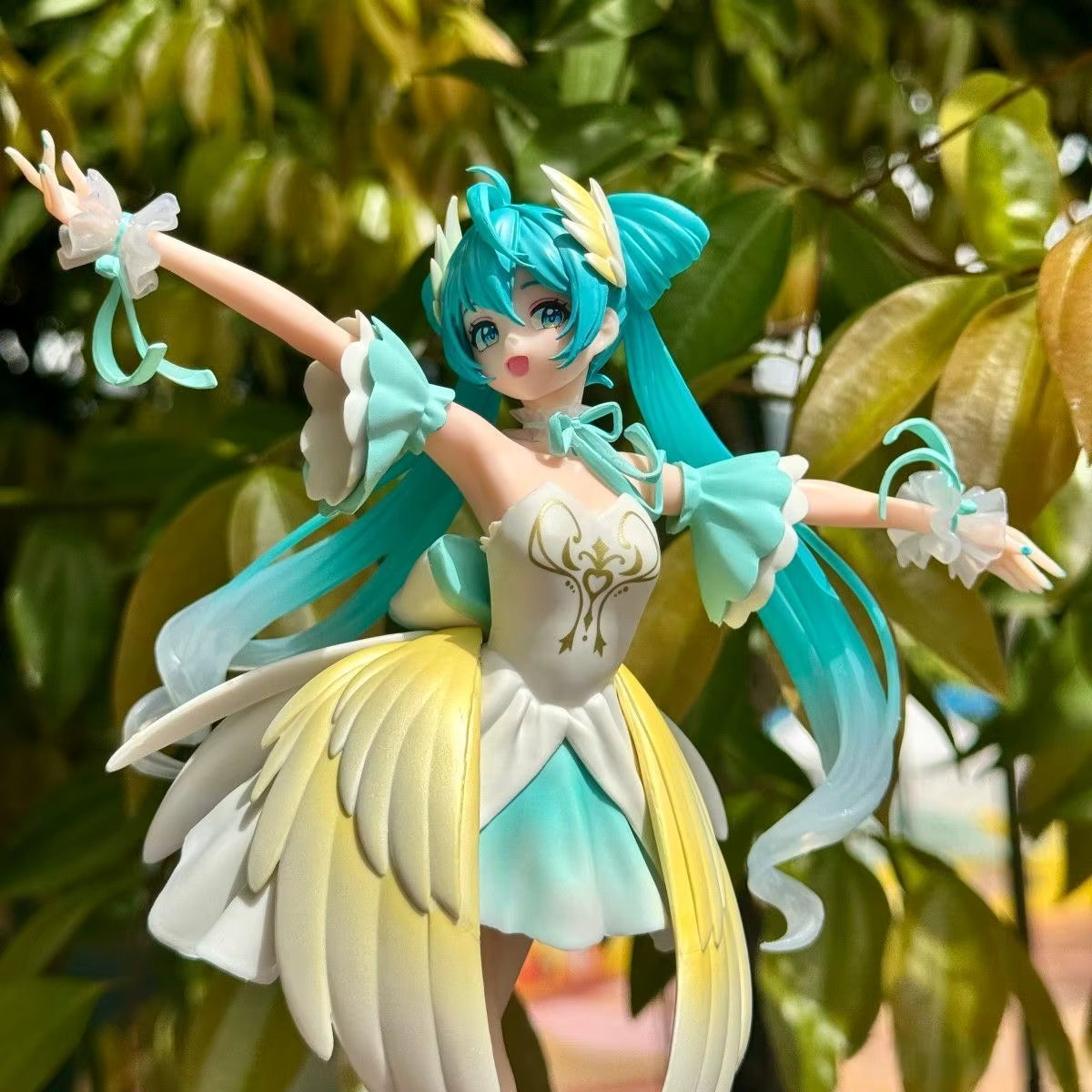 Vocaloid: Hatsune Miku Themed Variations Figure