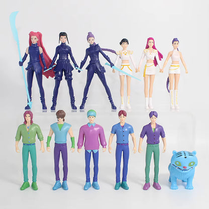 KPop Demon Hunters — Collectible Figure Sets Non-Scale | Choose Set