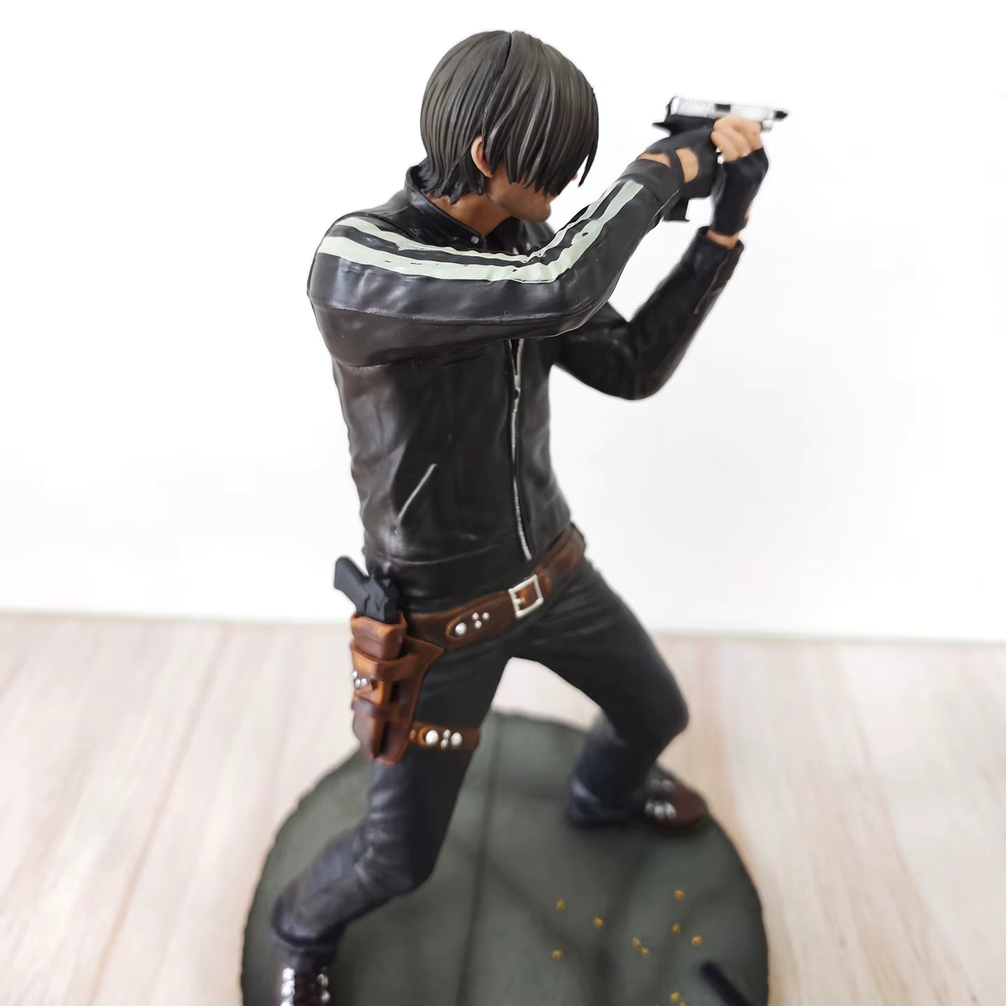 Leon S. Kennedy Resident Evil: Vendetta Collectible Figure Model Statue PVC 11" [Boxed]