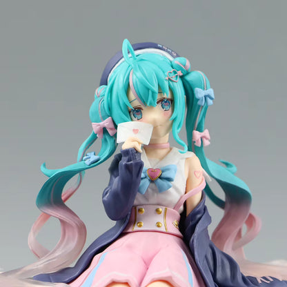 Vocaloid: Hatsune Miku Themed Variations Figure