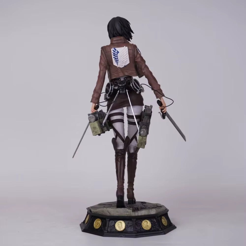 Attack on Titan: Mikasa Ackerman 1/6 Scale Figure