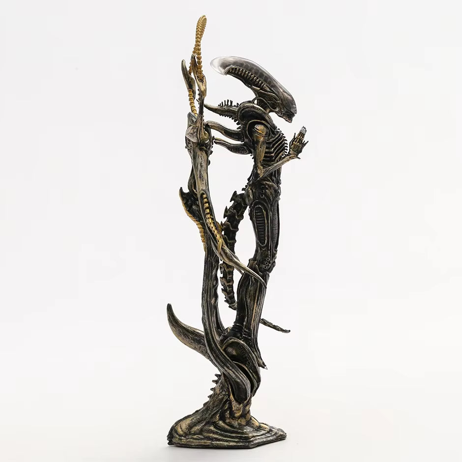 Alien: Xenomorph Buddha Statue Non-Scale Figure