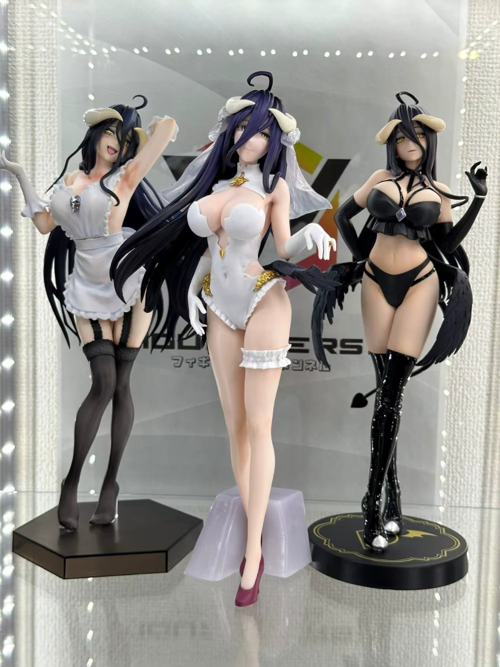 OVERLORD: Albedo Wedding Ver. 1/6 Scale Figure