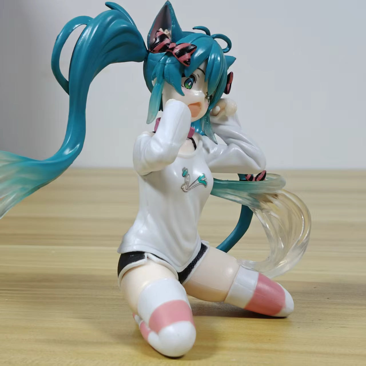 Vocaloid: Hatsune Miku Nekomimi T-Shirt Ver. 1/10 Scale Figure