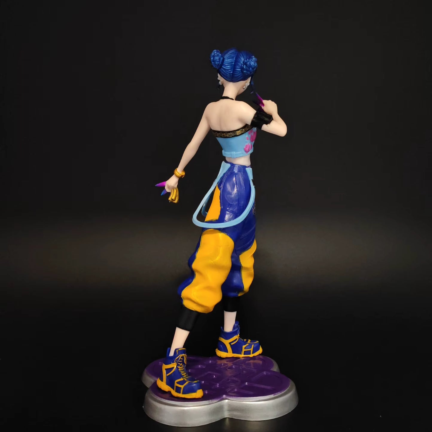 KPop Demon Hunters — HUNTR/X 1/8 Scale Figures | Choose Character
