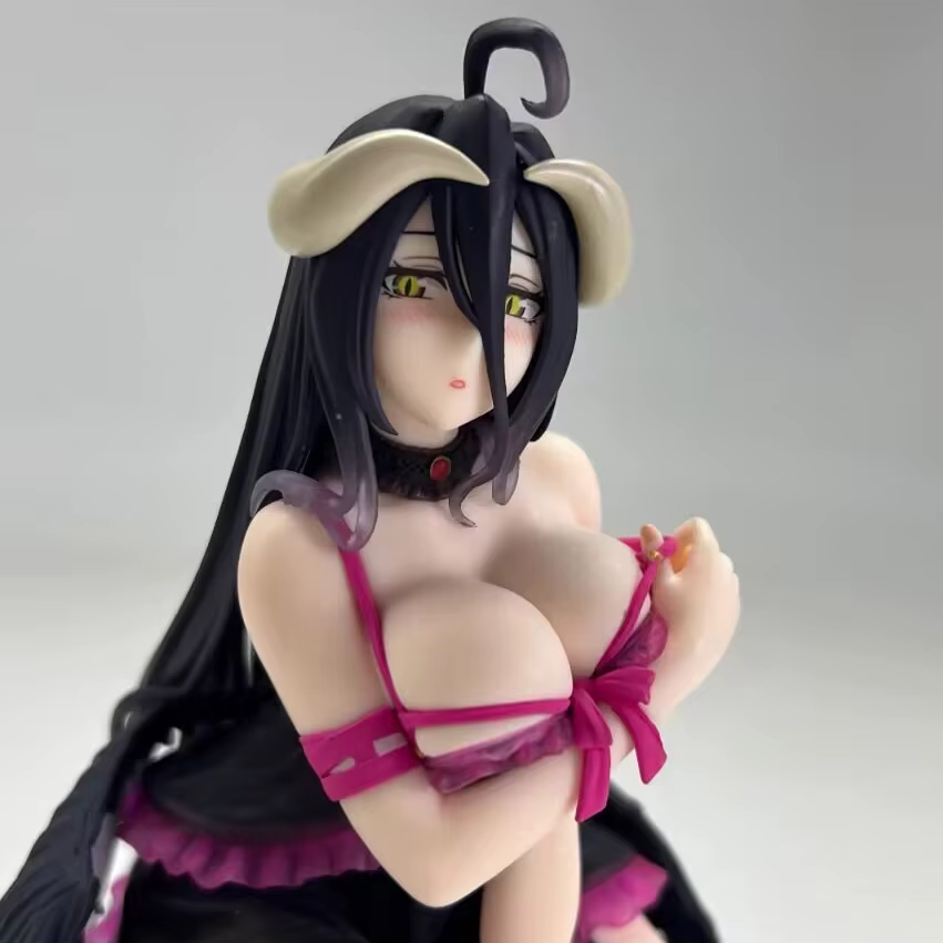 OVERLORD: Albedo Negligee Ver. 1/8 Scale Figure
