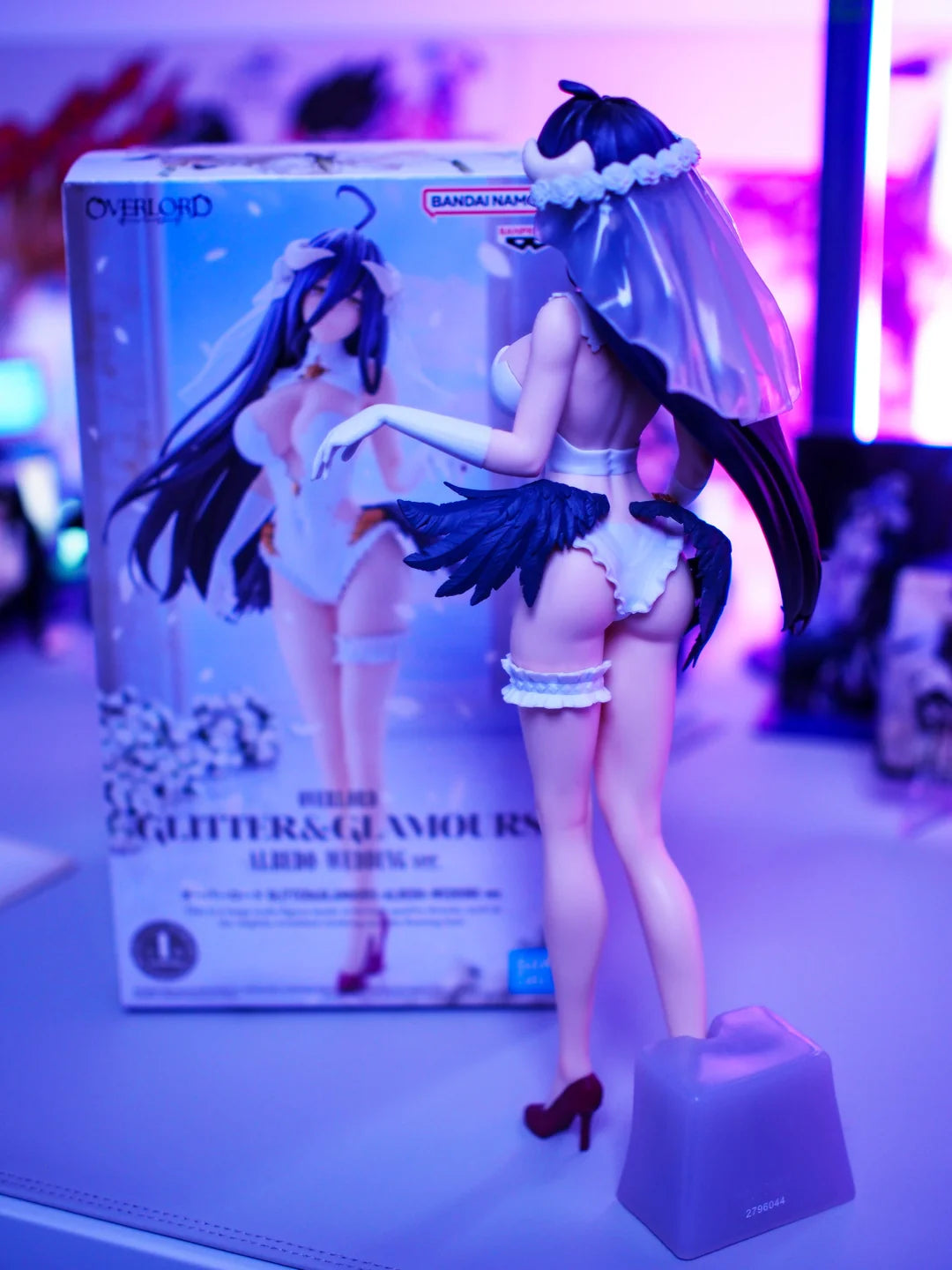 OVERLORD: Albedo Wedding Ver. 1/6 Scale Figure