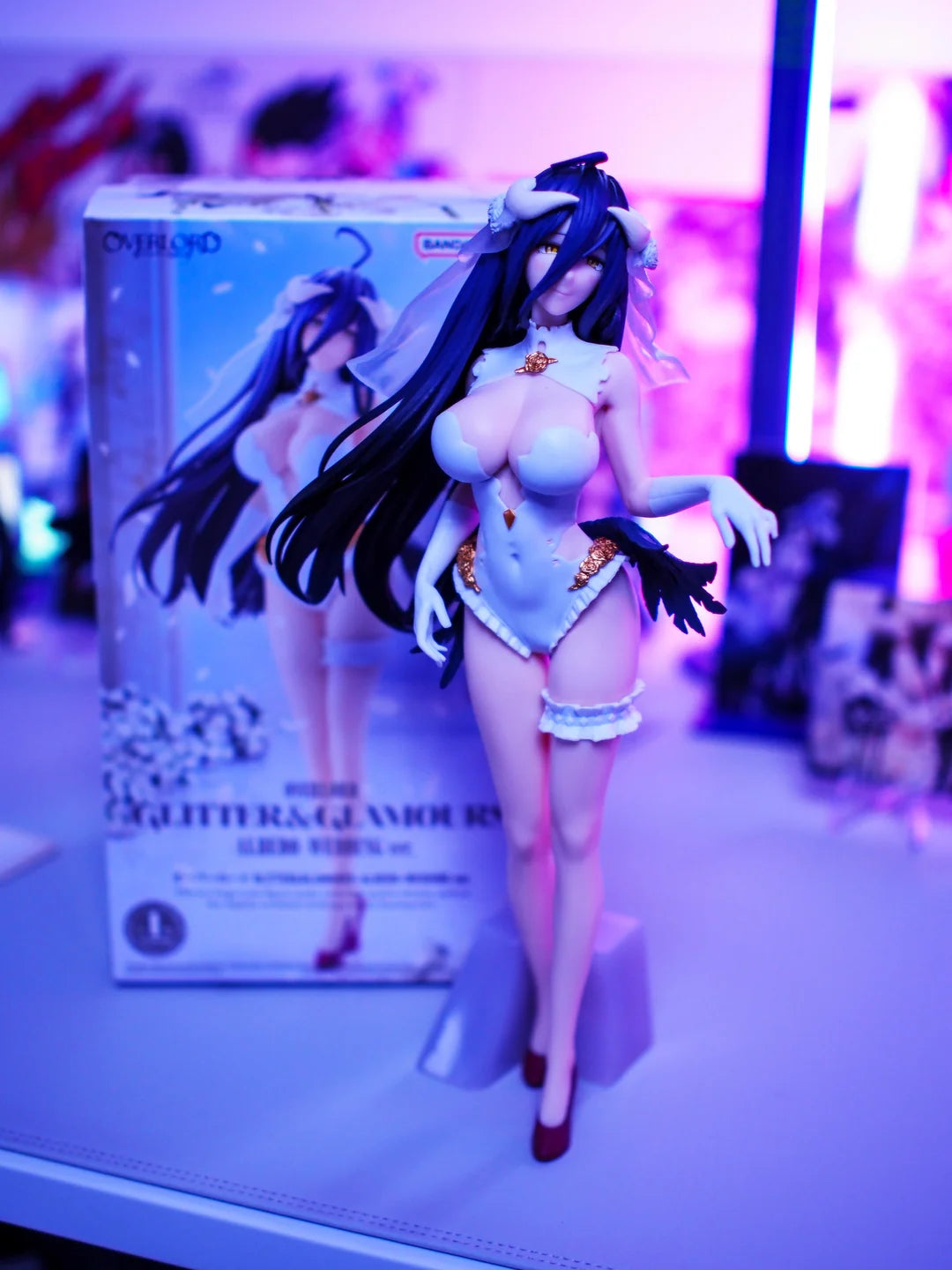 OVERLORD: Albedo Wedding Ver. 1/6 Scale Figure