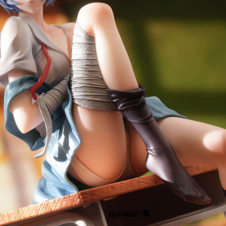 Neon Genesis Evangelion: Rei Ayanami Desktop Ver. 1/6 Scale Figure