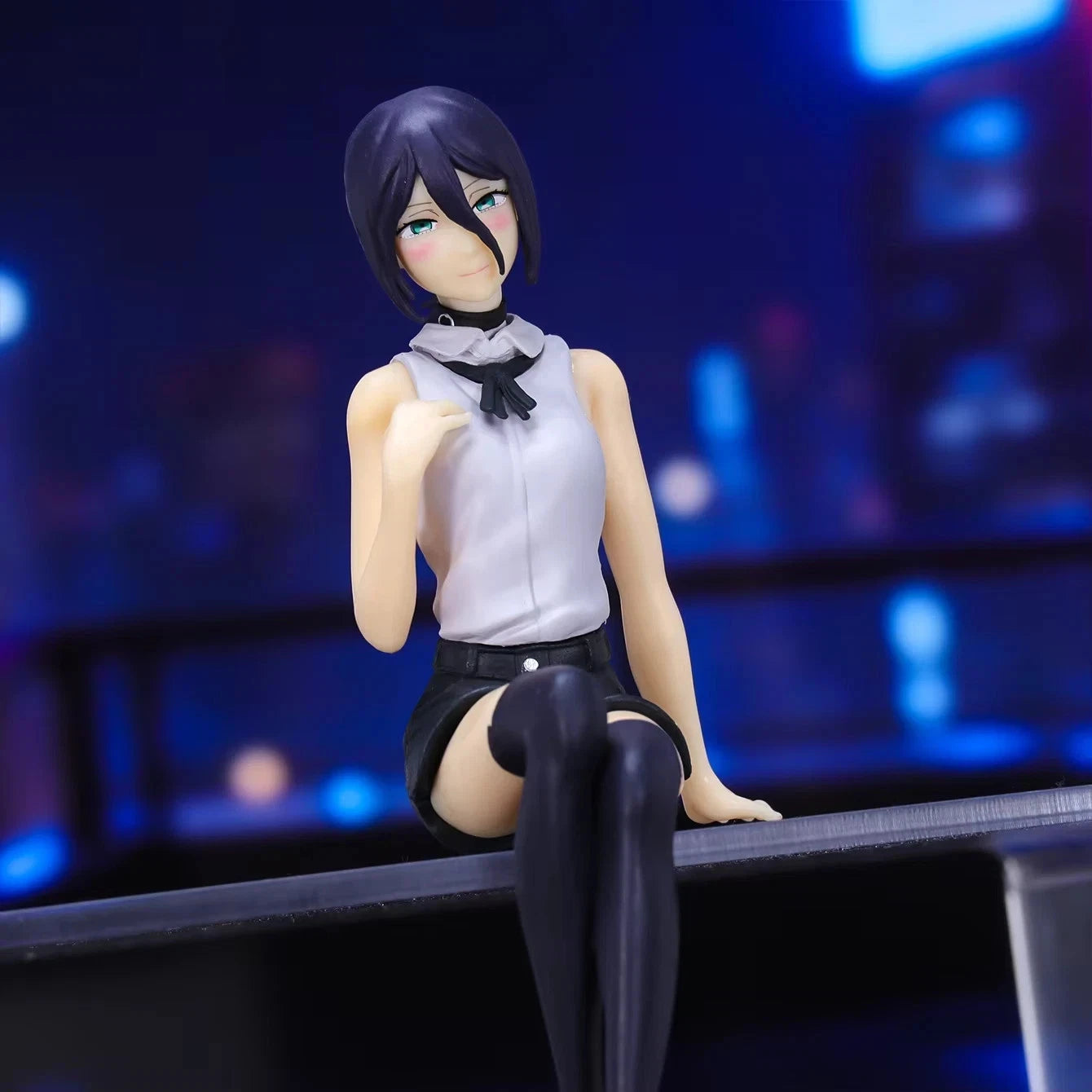 Reze Bomb Girl Sitting Chainsaw Man Anime Figure Model Statue PVC 4" [No Box]