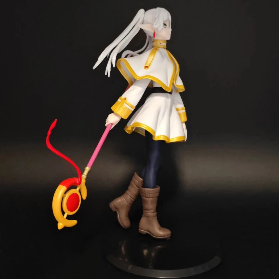 Frieren the Slayer Frieren: Beyond Journey's End Anime Figure PVC 7.2" [Boxed]