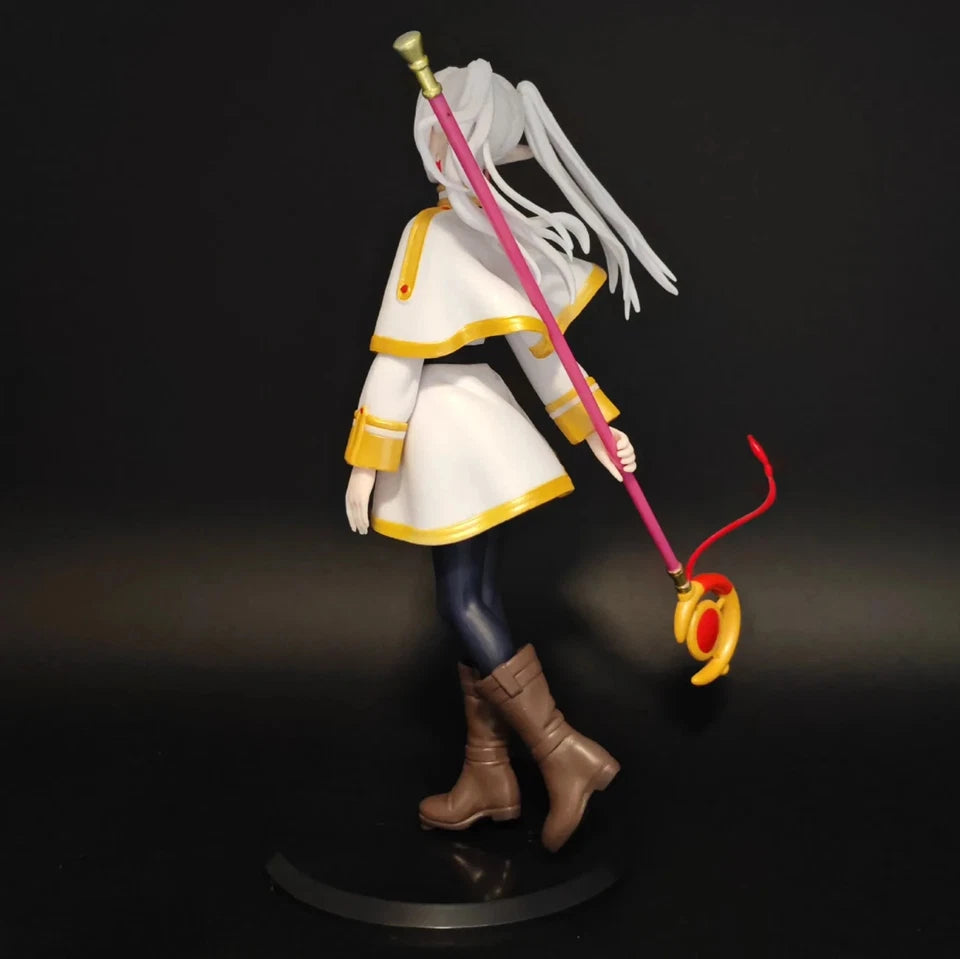 Frieren the Slayer Frieren: Beyond Journey's End Anime Figure PVC 7.2" [Boxed]