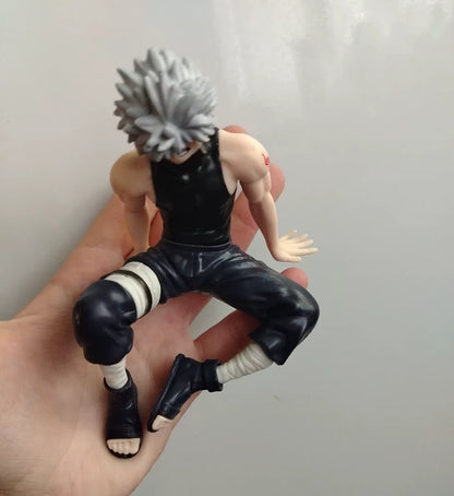 Kakashi Relaxing Naruto Anime Desktop Action Figurine PVC 3.5" [Boxed]