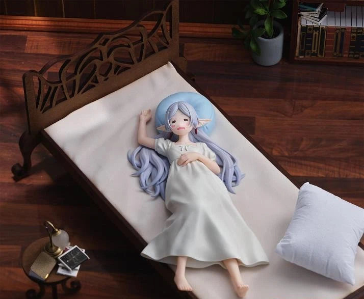 Frieren Sleeping Beyond Journey's End Anime Adorable Kawaii Figure PVC 5" [No Box]