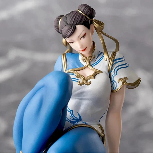 Chun-Li Sitting Street Fighter Collectible Desktop Figure Model Statue PVC 5.5" [Boxed]